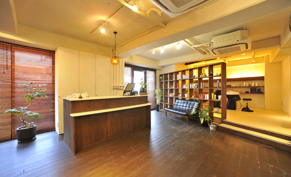 ��H���X�@�e�i���g�X�ܓ����H��